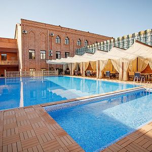 Ichan Qal'A Premium Class Hotel